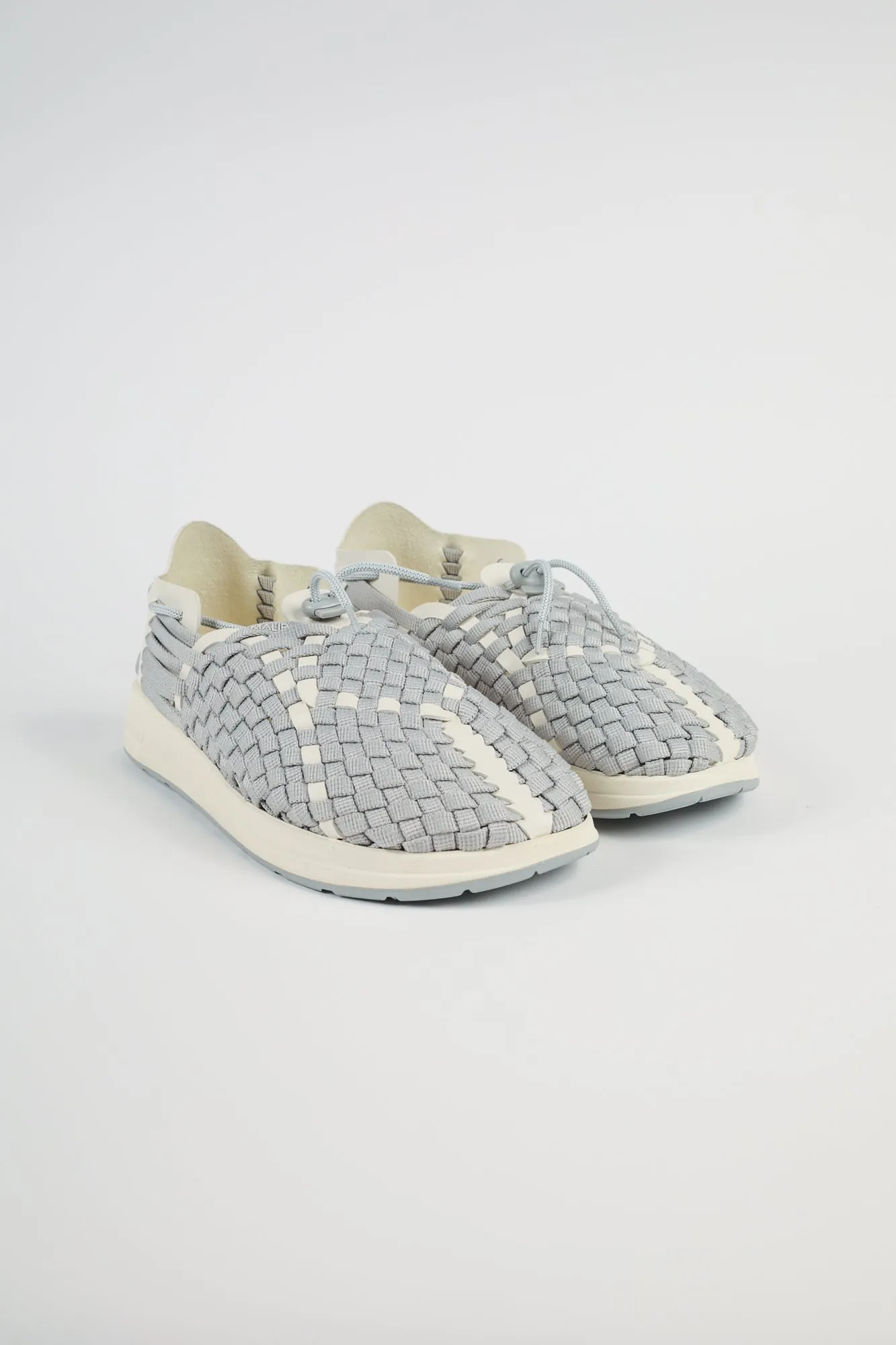 Latigo - Polyester Vegan Leather | Grey / Off-White