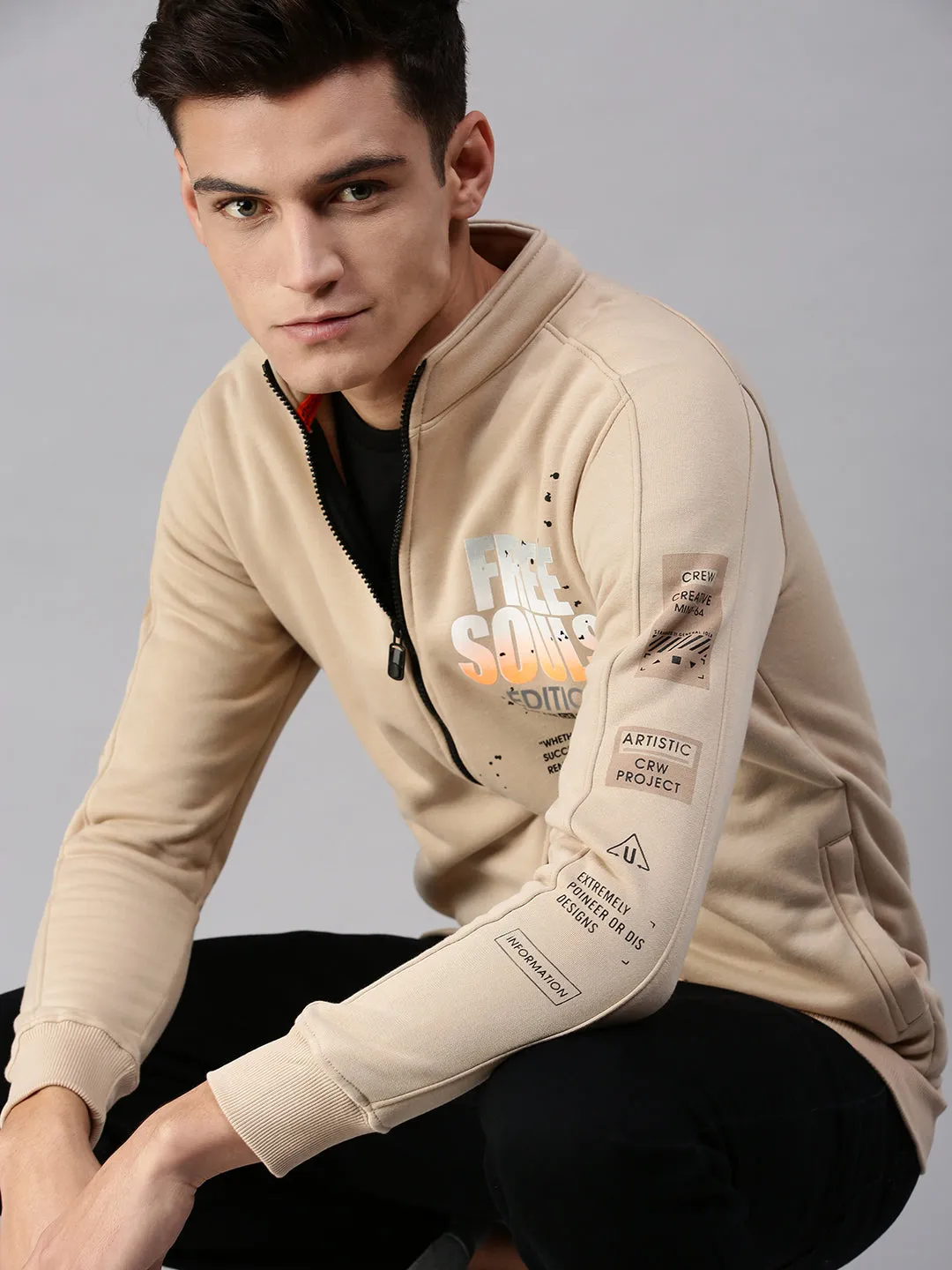 Men Graphic Print Beige Sweatshirt