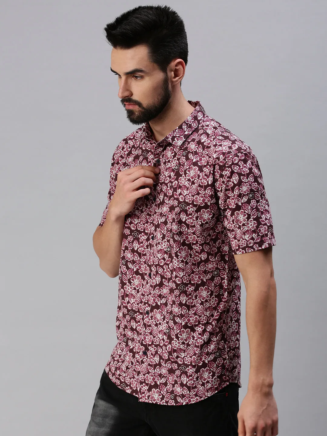 Men Spread Collar Printed Magenta Shirt