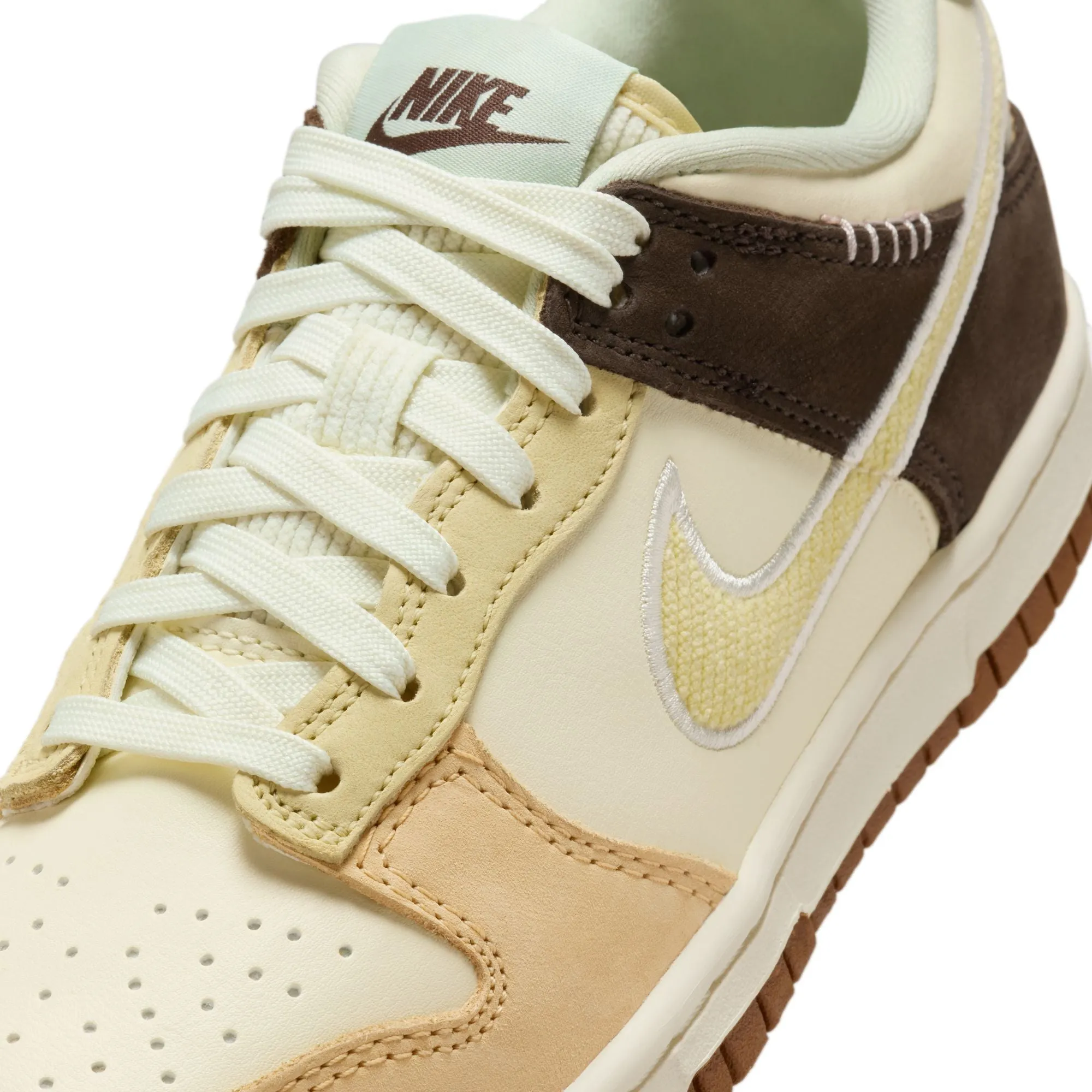 Nike Dunk Low GS (Coconut Milk/Soft Yellow/Sail)