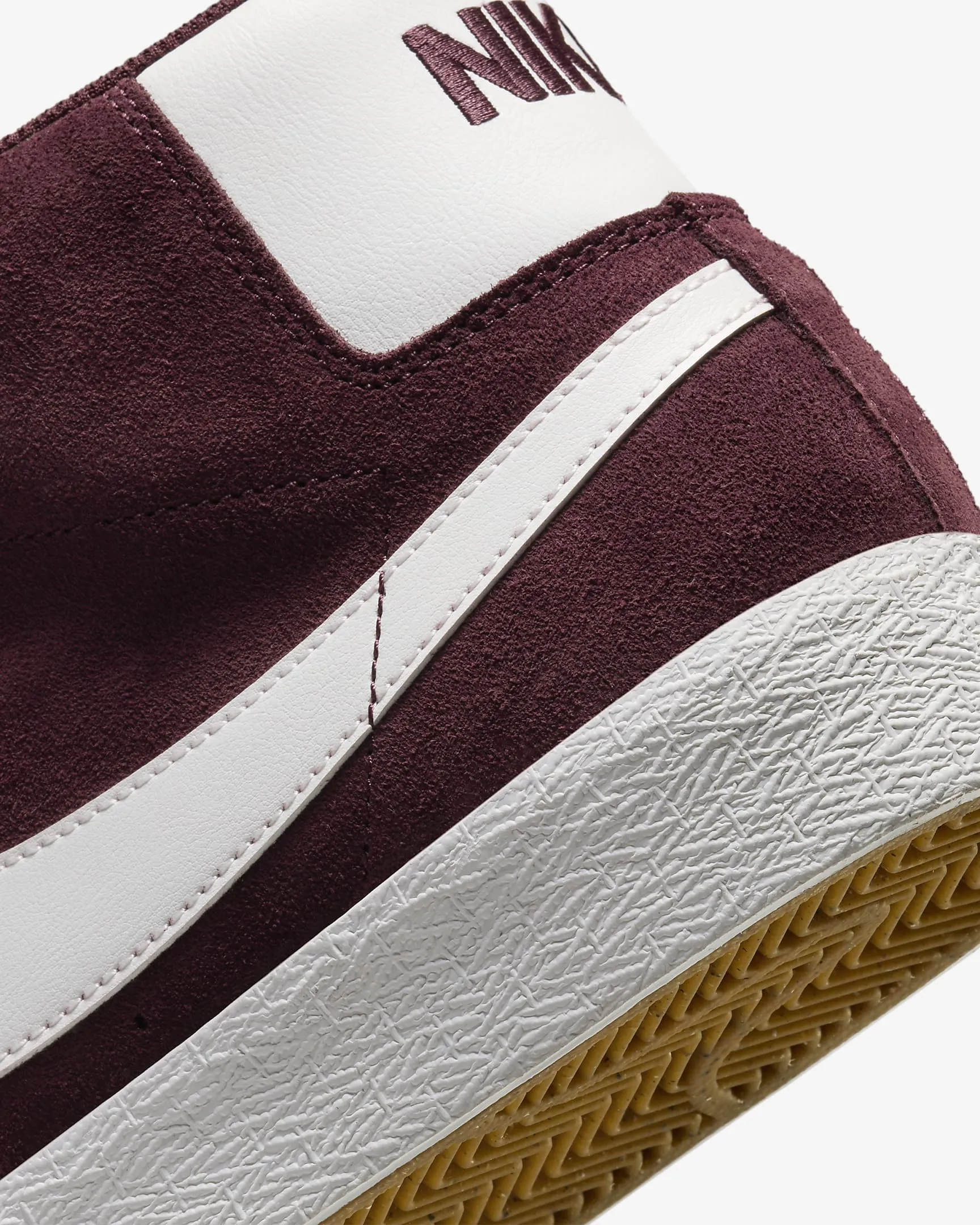 Nike SB Zoom Blazer Mid Skate Shoes - Burgundy Crush/Burgundy Crush/Summit White/Summit White